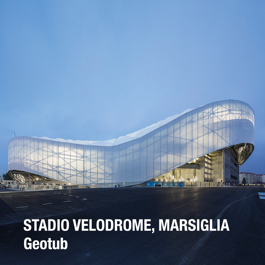 2 Stadio Velodrome, Marsiglia, Francia